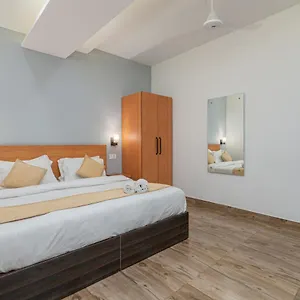 hotel-de-luxe.top-gurgaonhotels.com/
